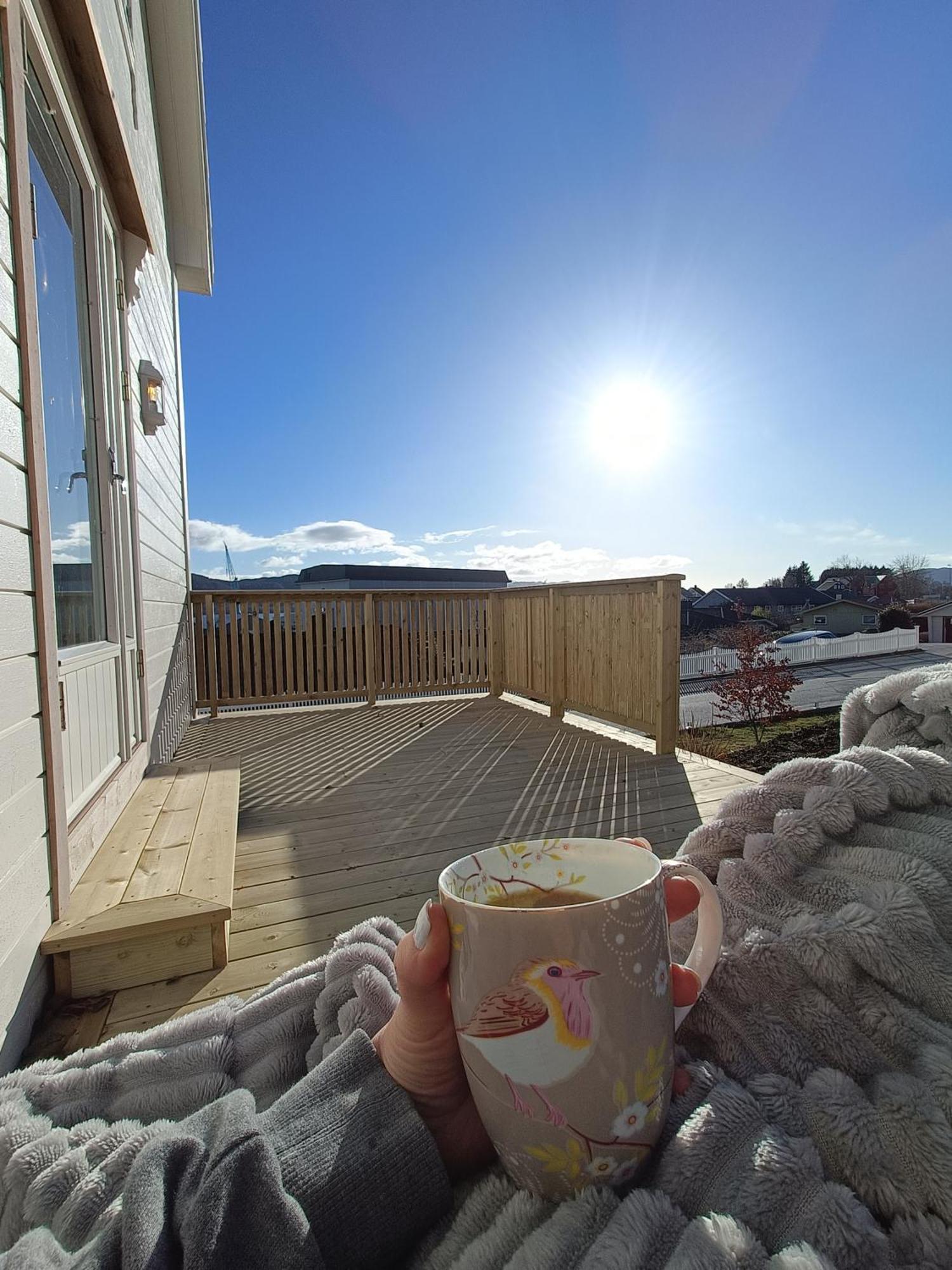 Charming House In Ulsteinvik With Free Parking Villa Exterior photo